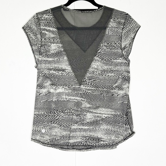 Lululemon For The Run Short Sleeve Top - Picture 4 of 6